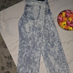 Calvin Klein Jeans Acid Wash Slim Fit